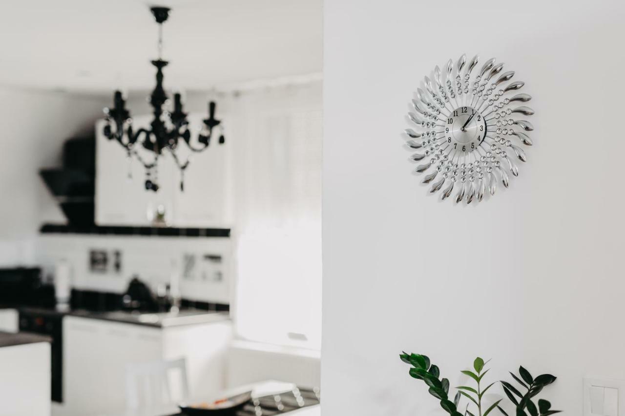 Apartament Rynek Pniewy Pniewy  ภายนอก รูปภาพ