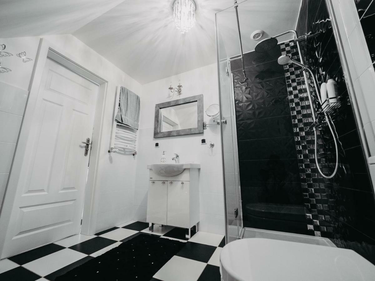Apartament Rynek Pniewy Pniewy  ภายนอก รูปภาพ